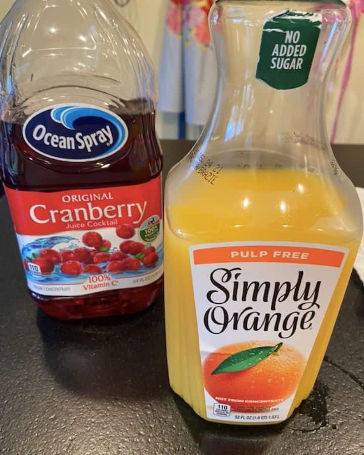 cranberry and orange juice for sangria