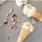 3 peppermint ice cream cones