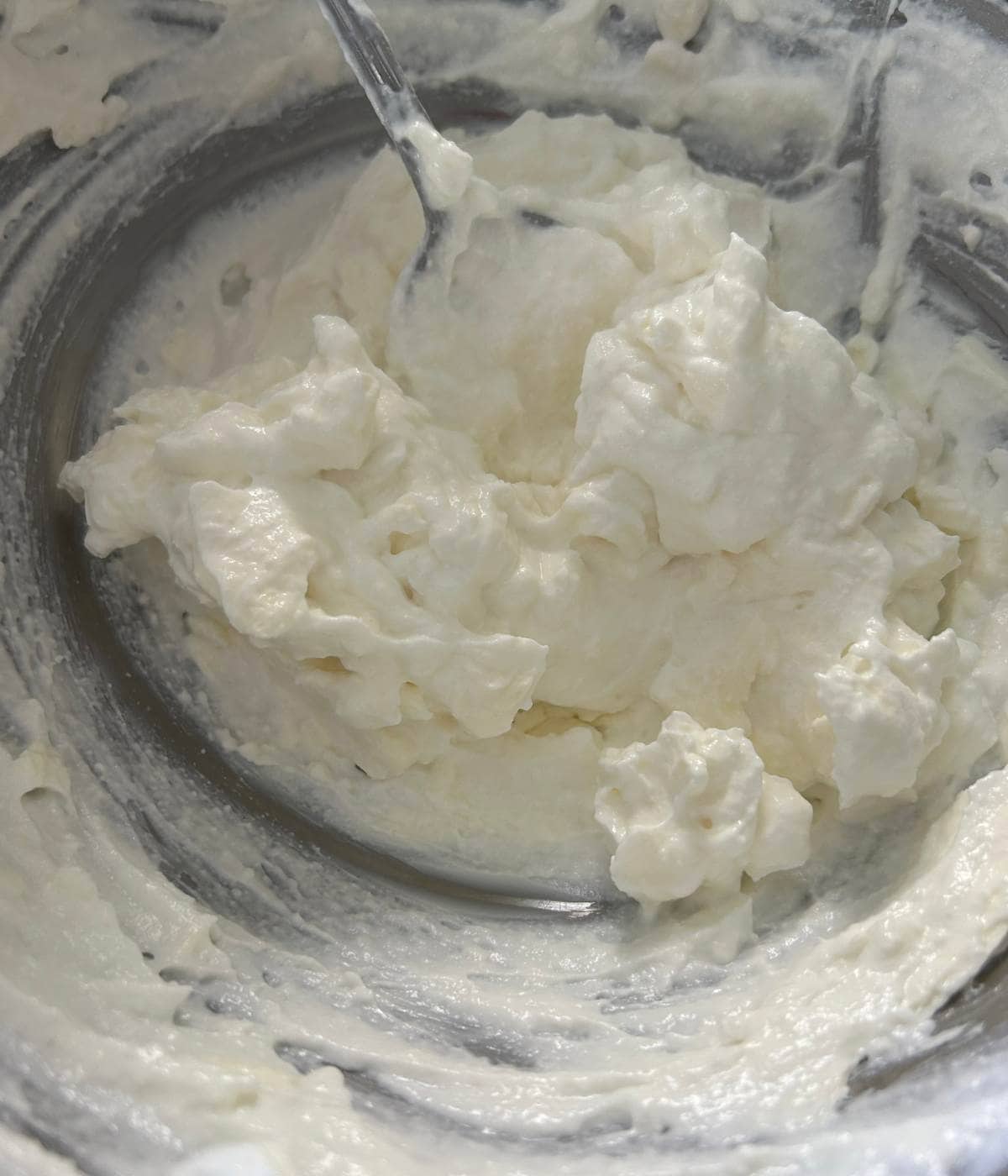Cottage cheese and cream cheese mixed together.