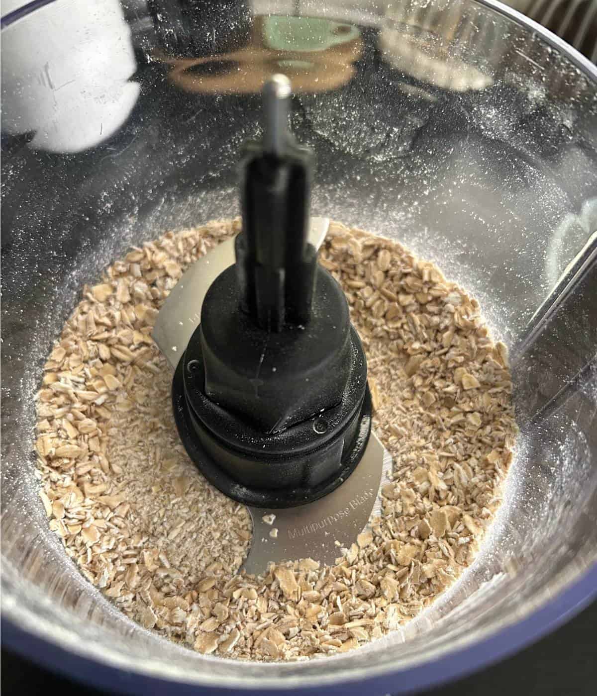 Pureed oats in food processor.