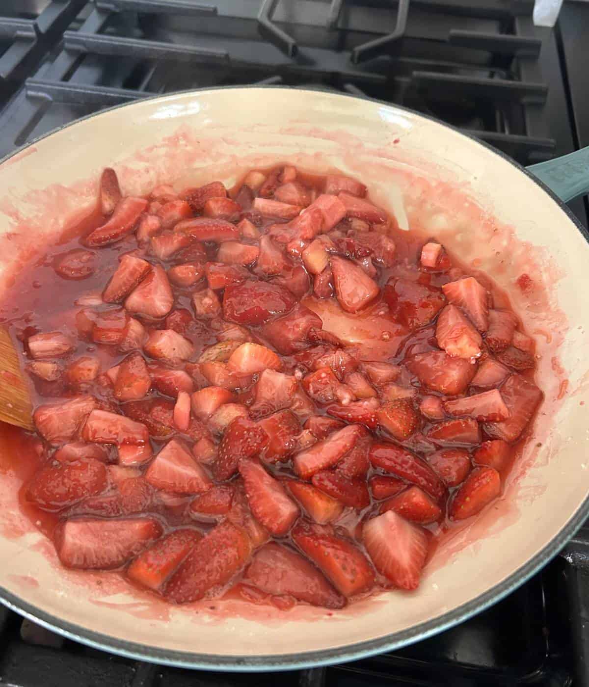 Filling in skillet.