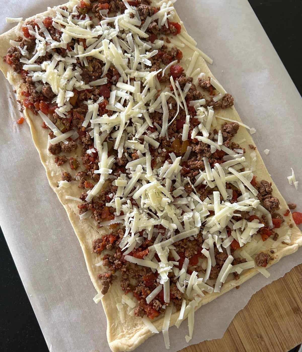 Filling for taco pinwheels on crescent dough.