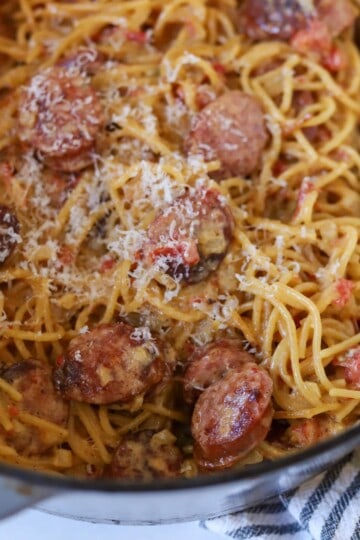 Sausage pasta in pot.