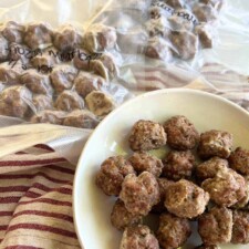 Homemade Frozen Italian Meatballs (Big Batch)-image
