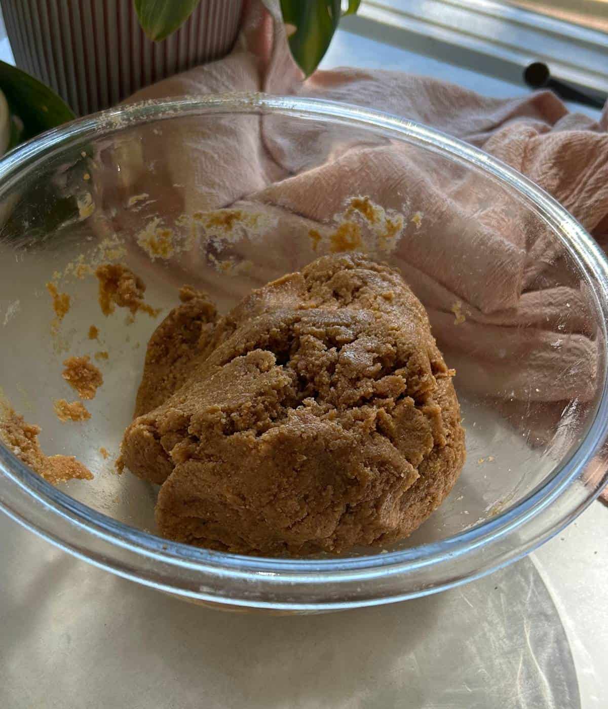 Cookie batter in bowl.